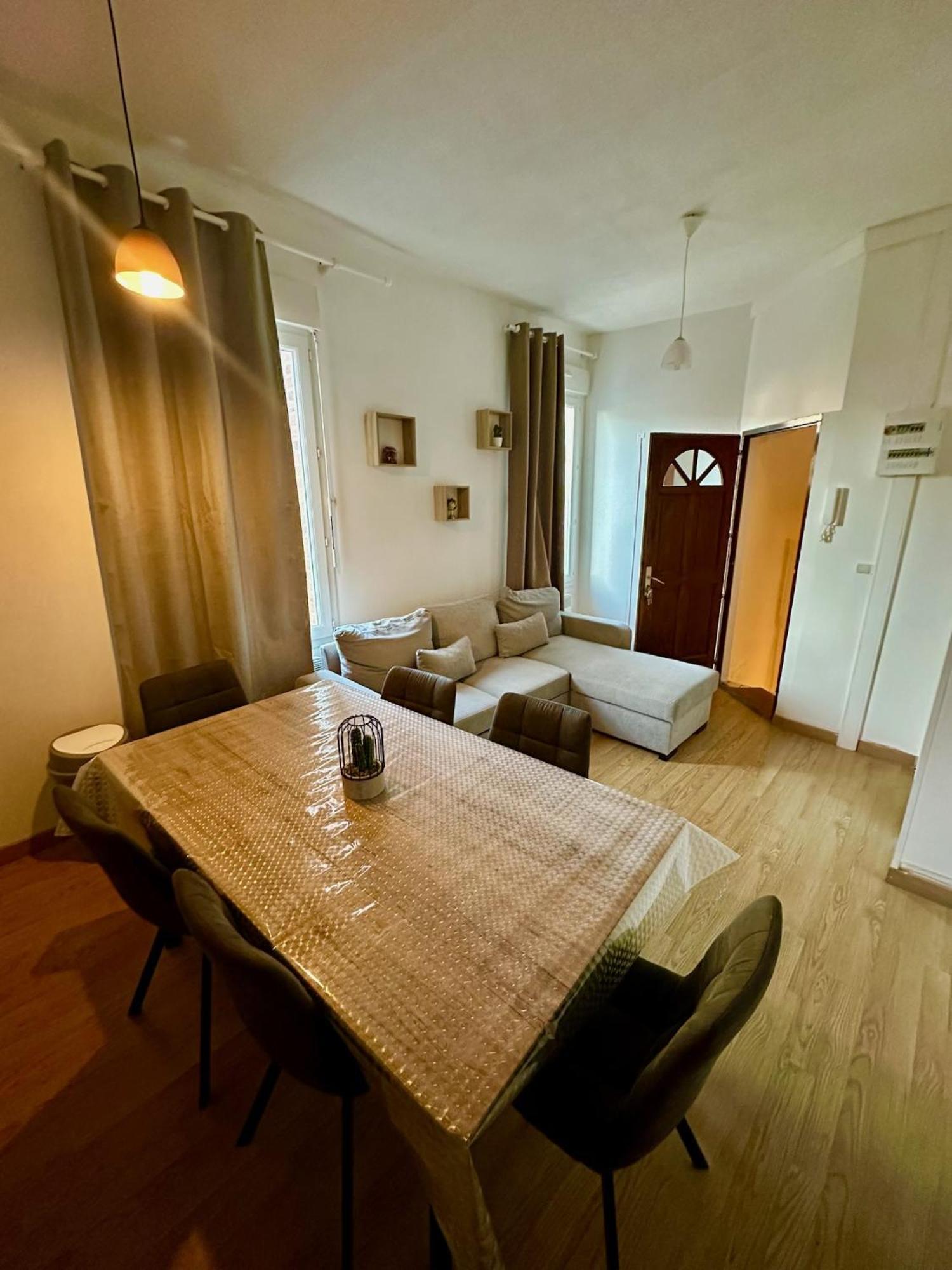 Etoile Daire Ault Dış mekan fotoğraf